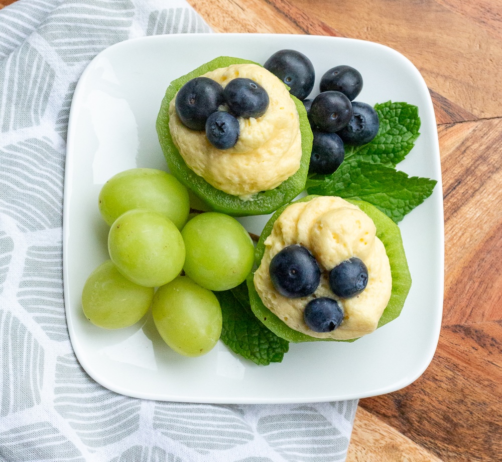 Kiwifruit Vanilla Mousse in Kiwifruit Cups